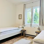 Lägenhet Willkommen Im Neukoellner Kiez 2