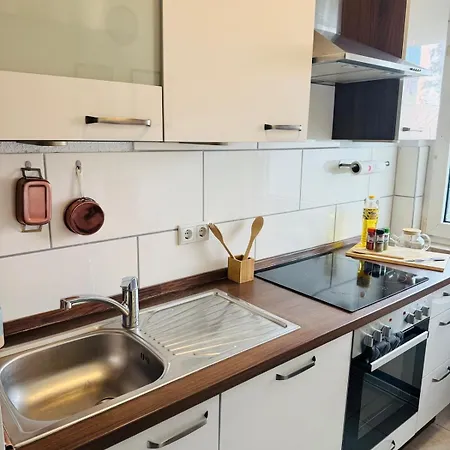 Willkommen Im Neukoellner Kiez 2 *